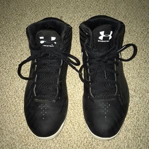Under Armour Basketball shoes